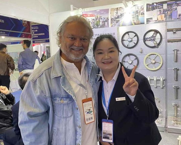 Andy Marine customer meeting at boat show